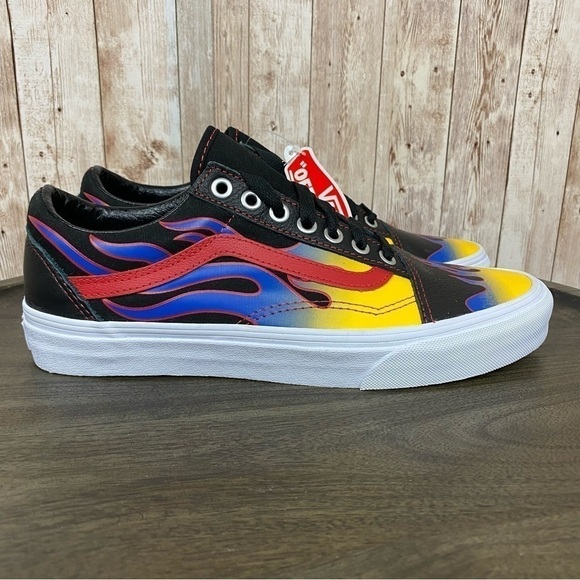 Vans Old Skool Flames Racer Sneaker Black/Red Size 9 Men - Picture 4 of 11
